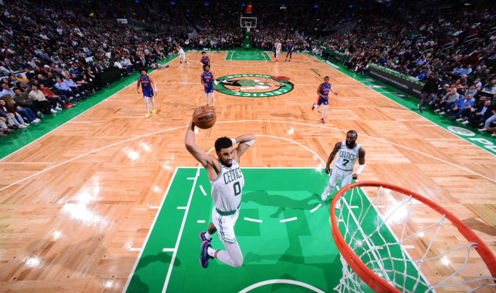 爱游戏-关于全明星赛倒计时；亚特兰大冲刺阶段完成体检；细节引发关注；更衣室稳定；赛程密集仍需轮换的信息